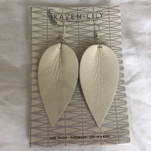 Raven + Lily Zia Earrings in Matte White